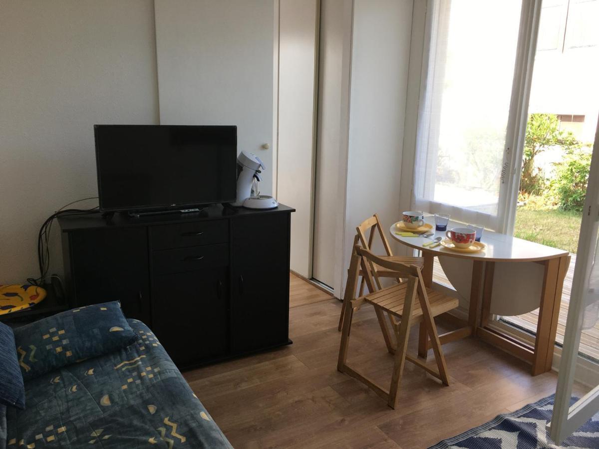 Appartement 2 Pieces Avec Terrasse Pres De La Plage - Merville-Franceville - Fr-1-487-311 Экстерьер фото